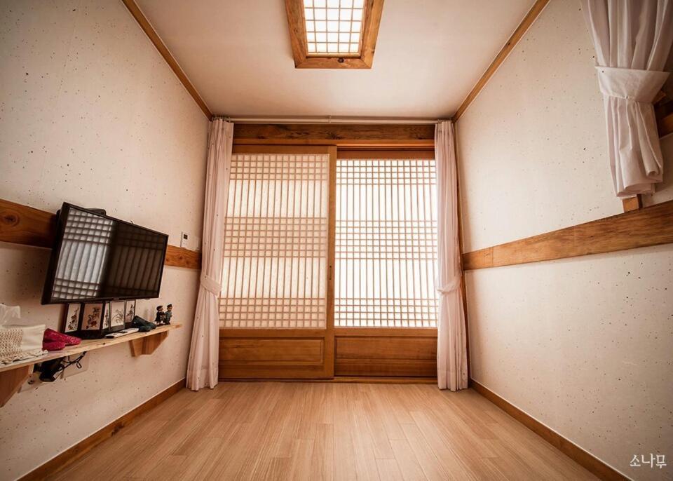 Jeongga Hanok Чонджу Екстериор снимка